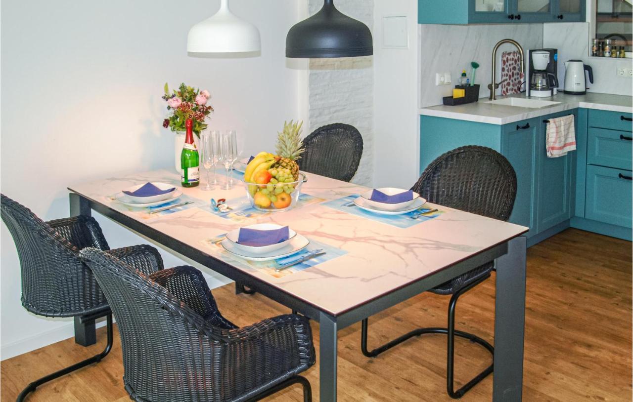 2 Bedroom Lovely Apartment In Binz Ot Prora Lubkow 외부 사진
