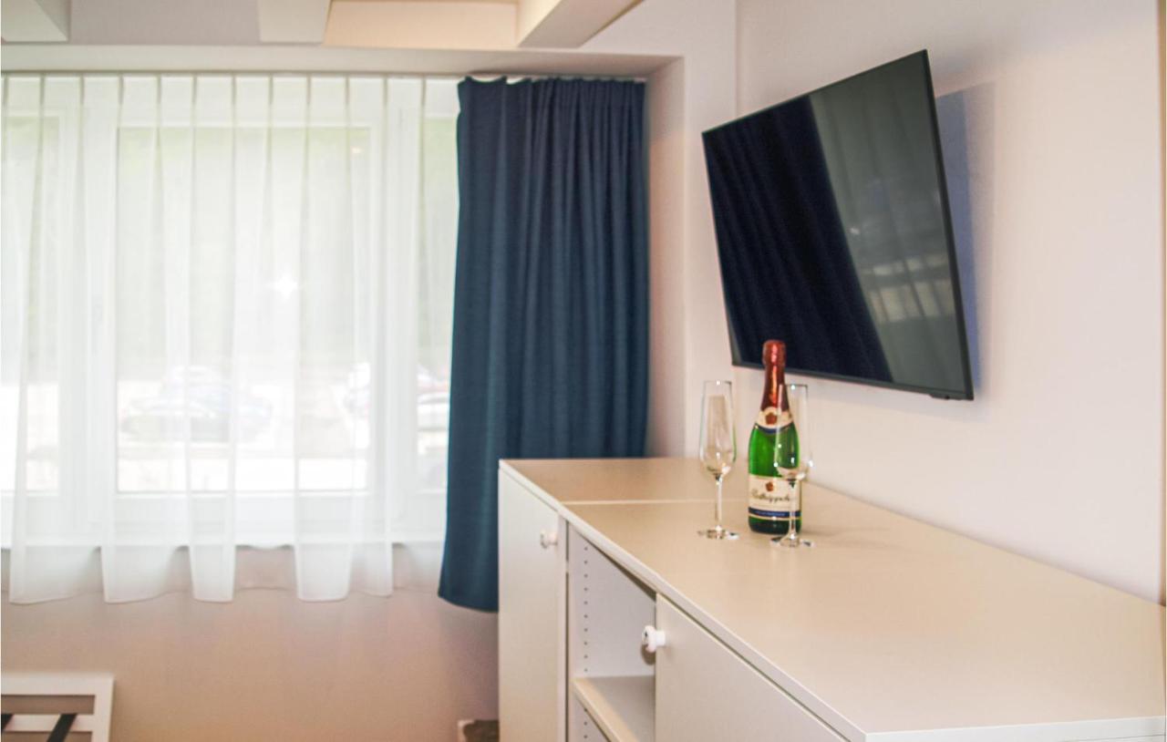 2 Bedroom Lovely Apartment In Binz Ot Prora Lubkow 외부 사진